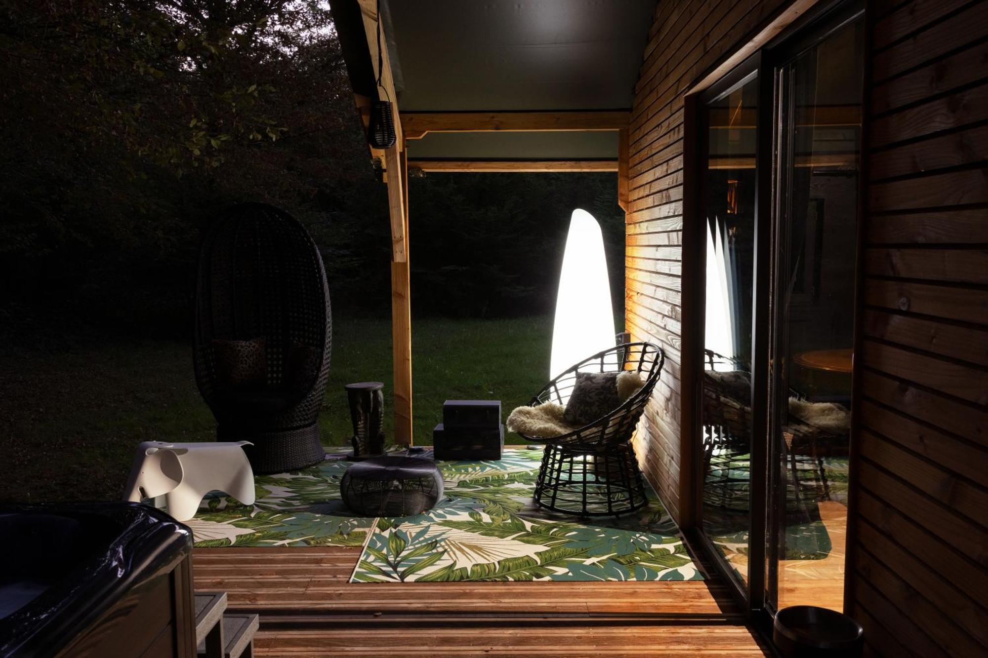 L Ost In Sensations -Hebergements Insolites Et Suites De Luxe Spa Sauna Piscine Foret Marcenais Exterior foto